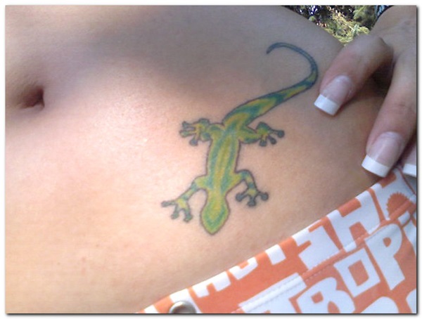 Desenhos e significados impressionantes do tatuagem do lagarto 34 
