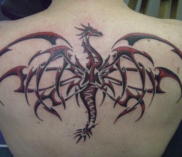 Desenhos de tatuagem de dragão para mulheres e homens57 