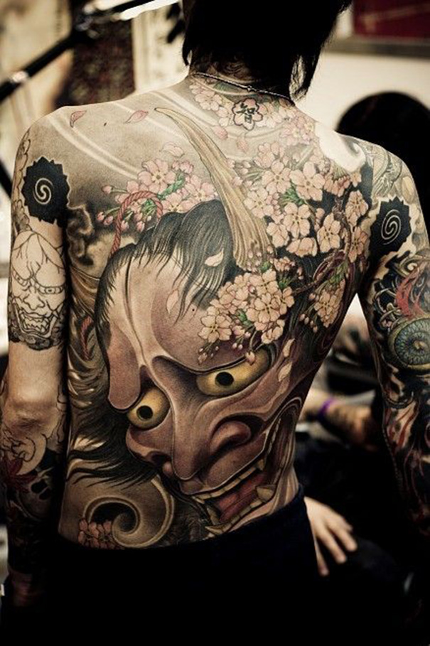 tatuagem de sakura japonesa para homens 