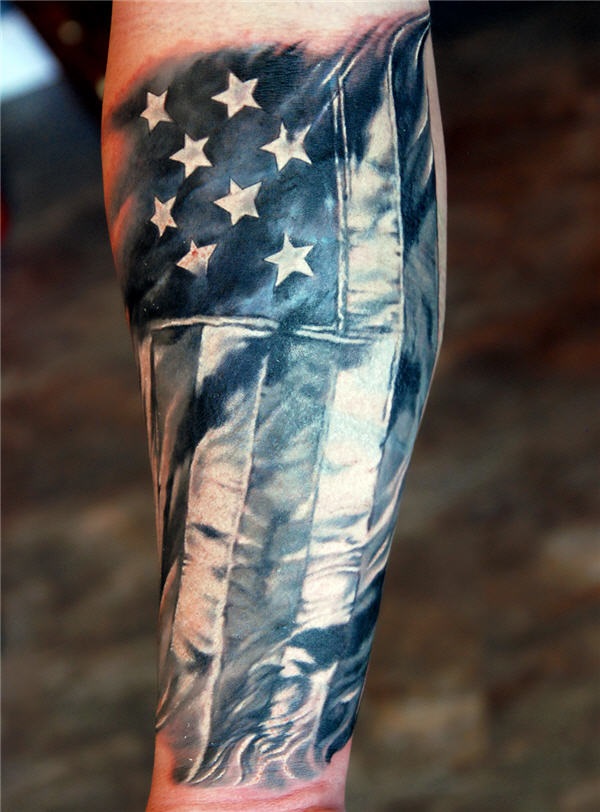 35 Tatuagens e Desenhos de Bandeiras Americanas 19 