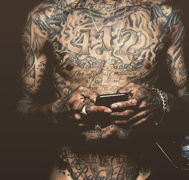 Tatuagens criminais de Wiz Khalifa 