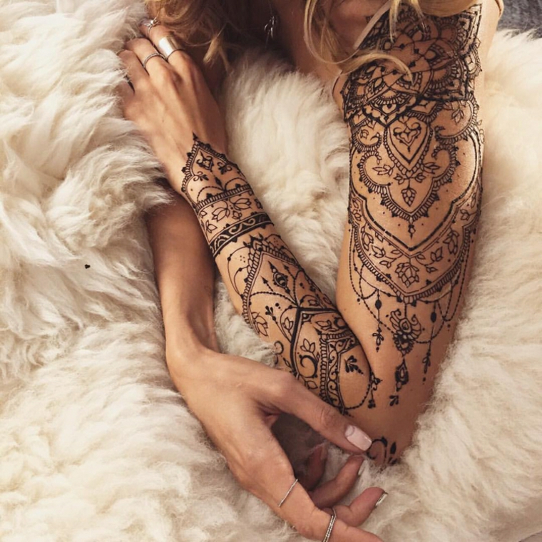 tatuagens de henna mulher 