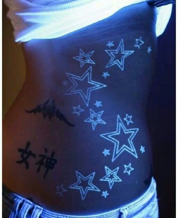 tatuagem de luz negra (58) 