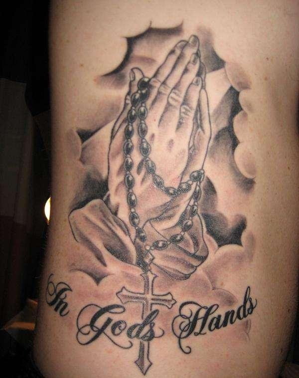 10 - Música rezando mãos tatuagem 