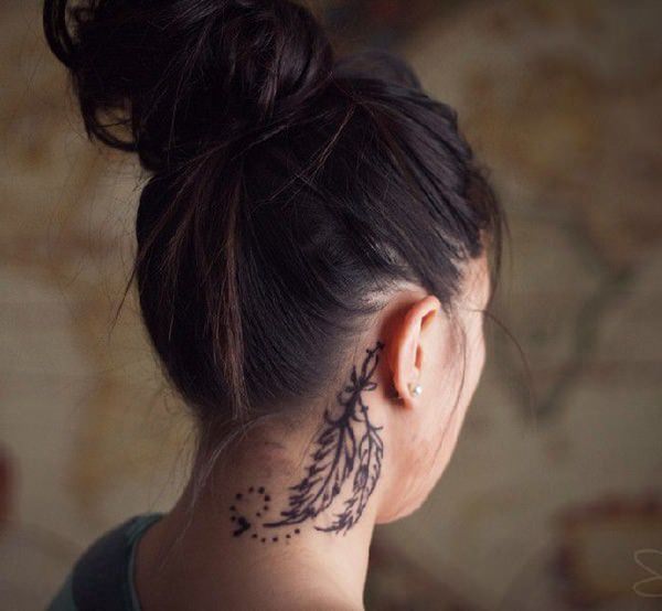 desenhos de tatuagem de penas 
