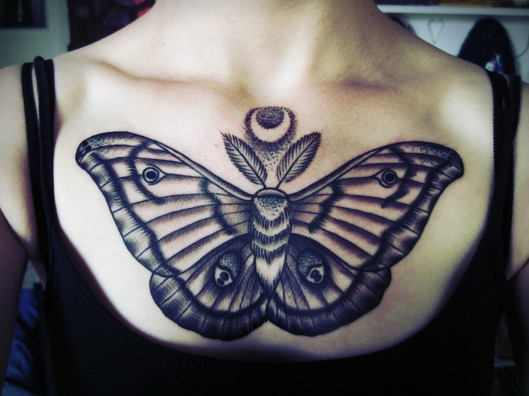 tatuagem-borboleta-peito-ótimas opções 