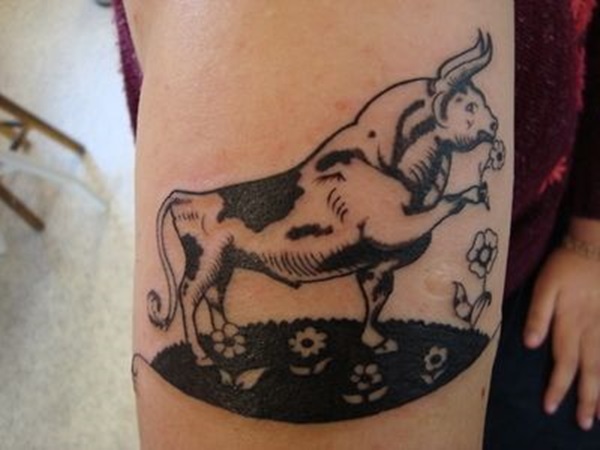 35 desenhos de tatuagem de touro e idéias 29 