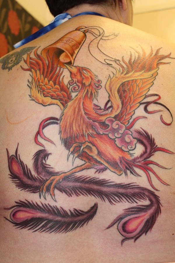 35 idéias de tatuagem de Phoenix e seus significados simbólicos 9 