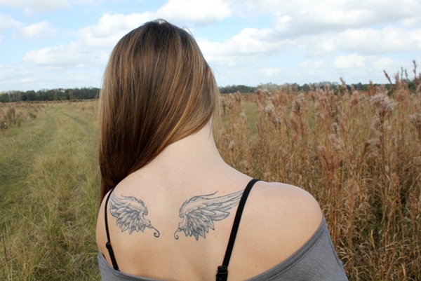 Desenhos de tatuagem de anjo e idéias21 