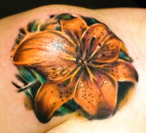 tatuagem de flores de lírio 23 