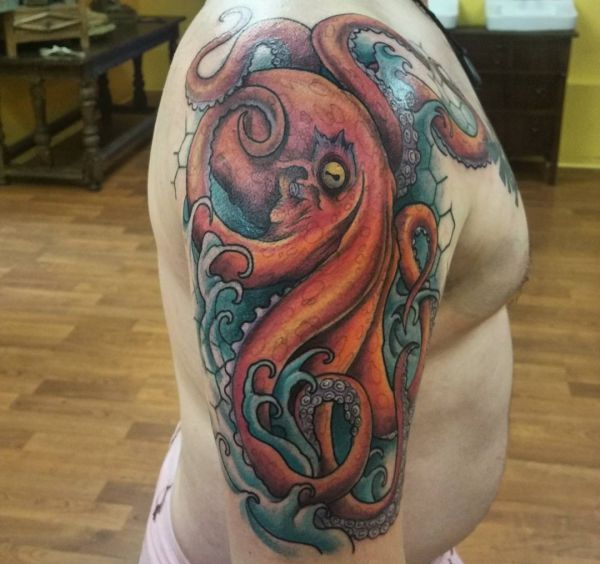 Tatuagem de Kraken laranja em Oberam 