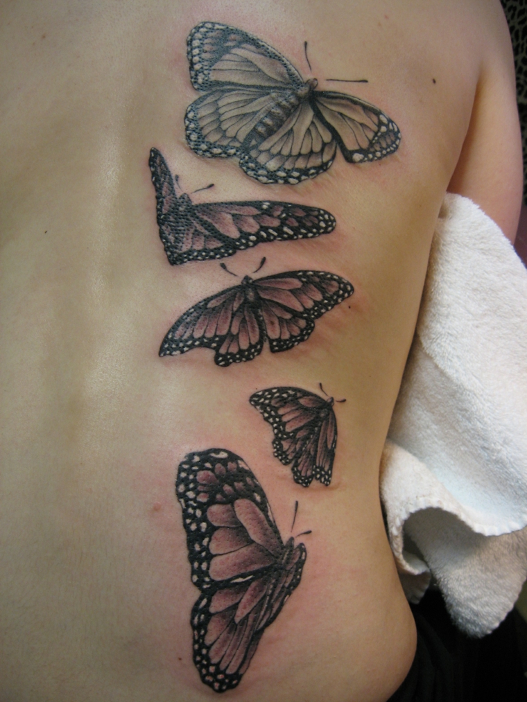 borboletas-voando-tatuagens-estilo 