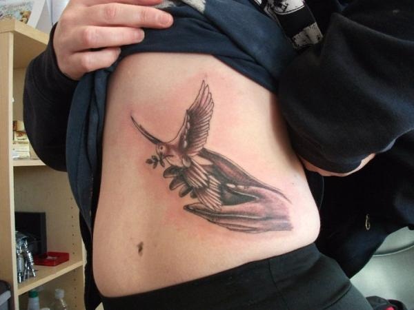 Desenhos de tatuagem de pássaro31 