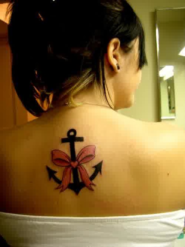 Desenhos de tatuagem de câncer de mama e significados 35 