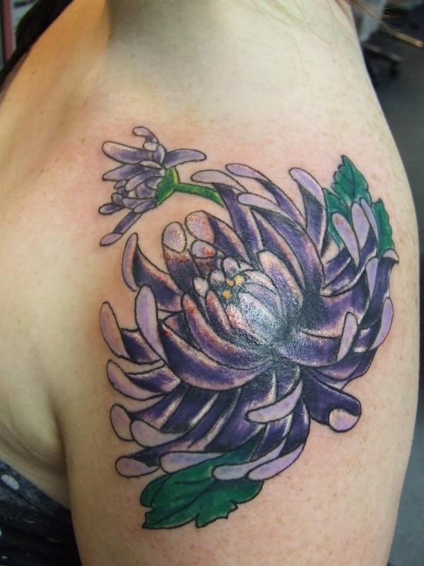 Belos desenhos de tatuagens florais que vão explodir sua mente0371 