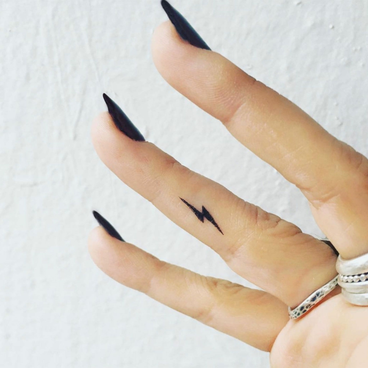 melhores tatuagens-dedos-mão-ray 