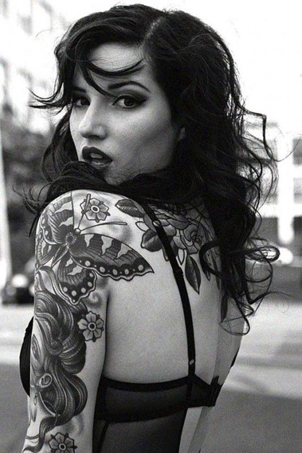 tatuagem de borboleta para mulheres 