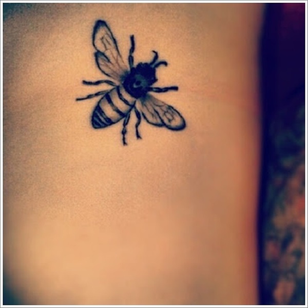 Significados do tatuagem de abelha linda 5 