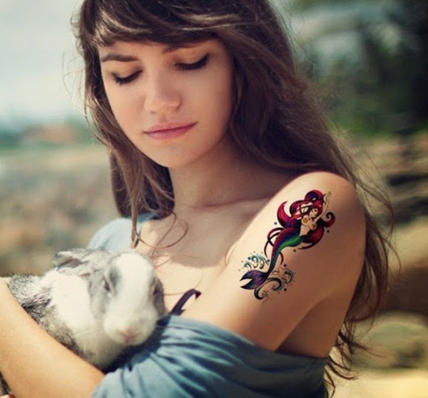 40 desenhos de tatuagem de sereia elegante 29 