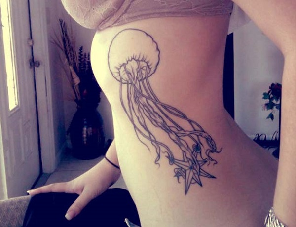 Tatuagem de água-viva 27 