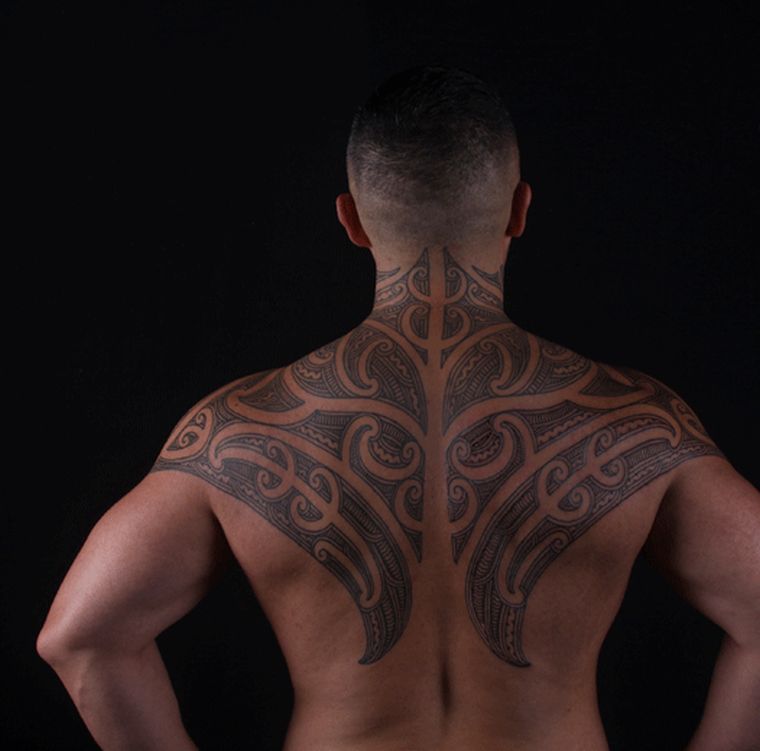 Tatuagens maori significa back-man 