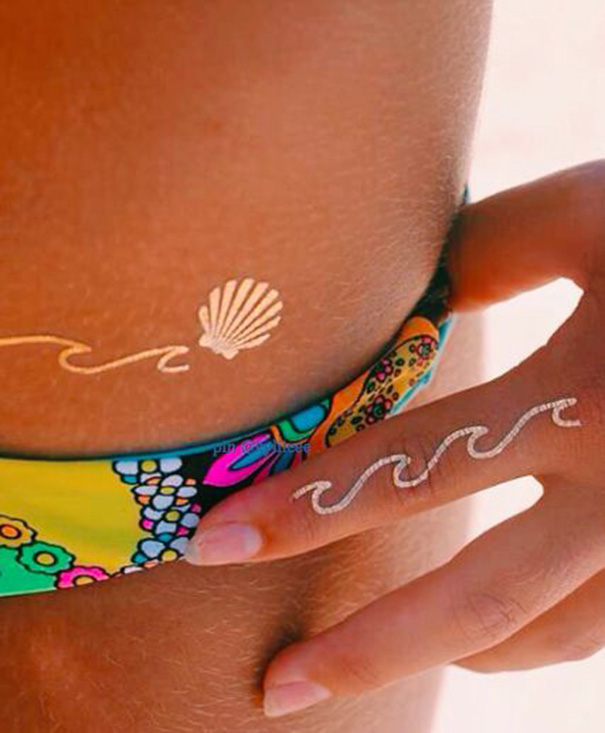 tatuagem temporária no dedo 