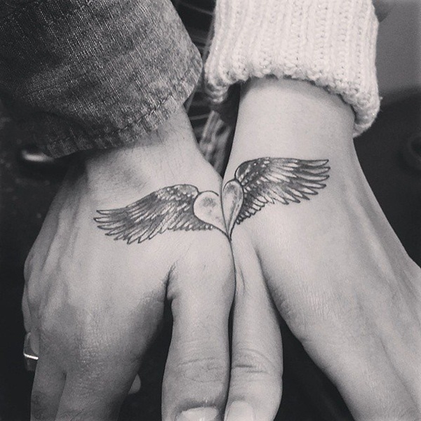 Desenhos de tatuagem de casal 35 