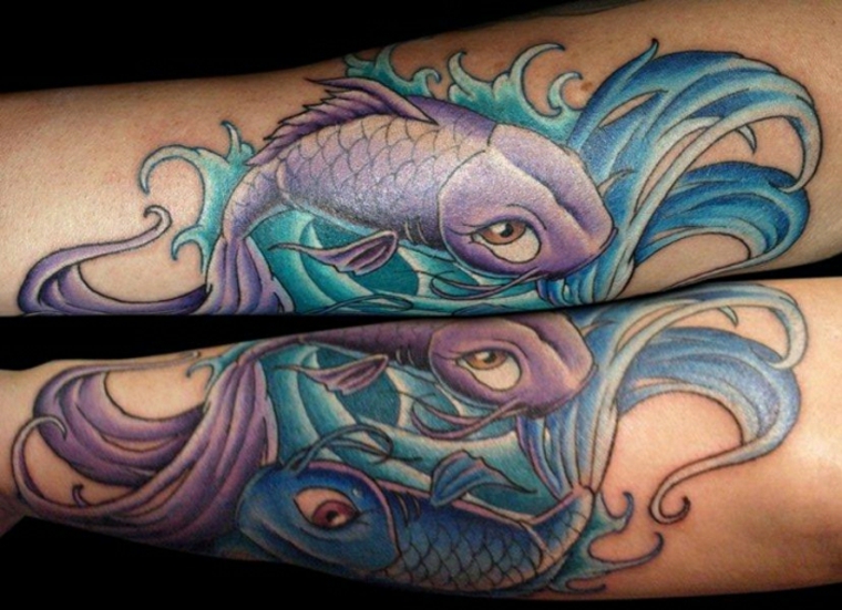 Tatuagem de peixe Koi roxo 
