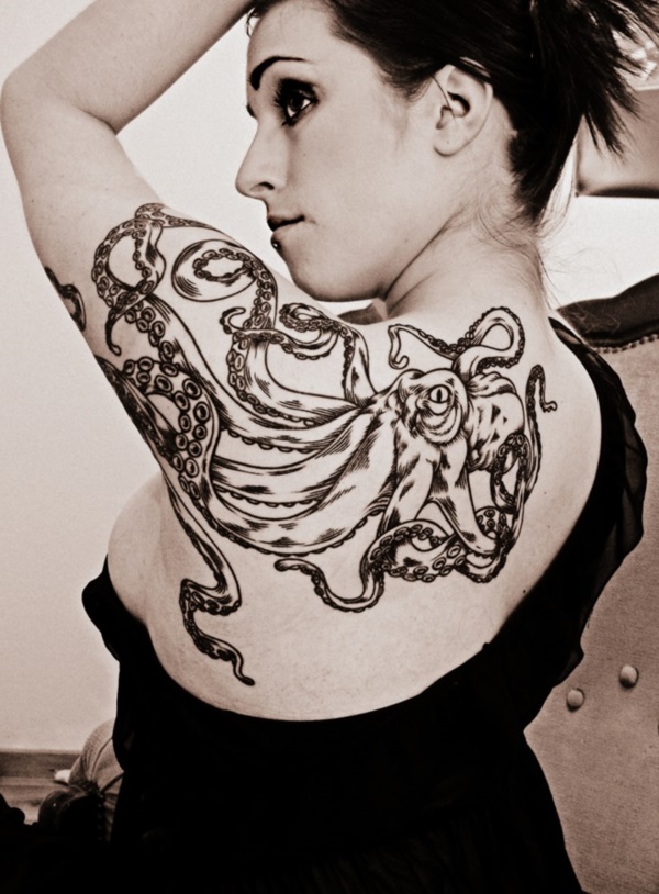 design de tatuagem de ombro-excepcional-para-homens-e-mulheres0081 