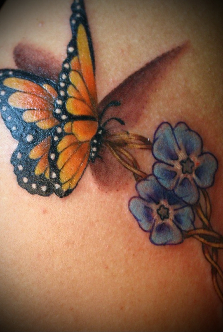 tatuagens-de-borboletas-flores-ideias 