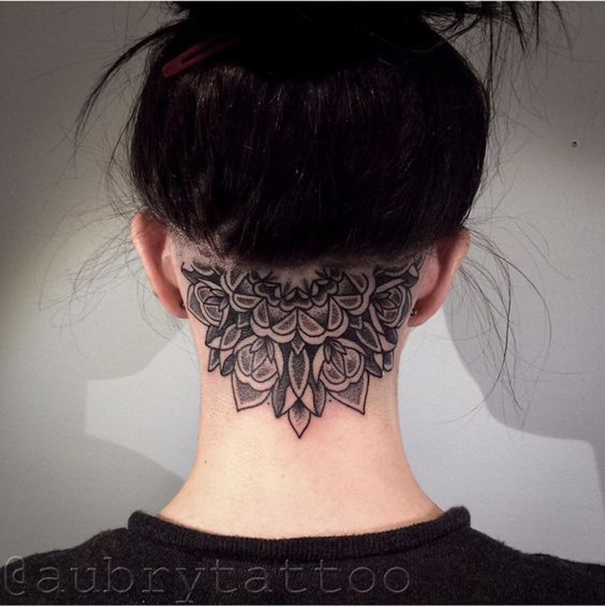 tatuagem de cabeça para mulheres 