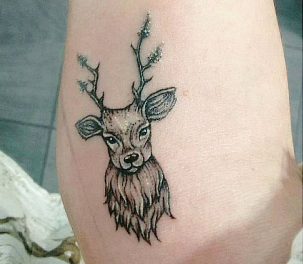 Little Deer Head Tattoo Design 