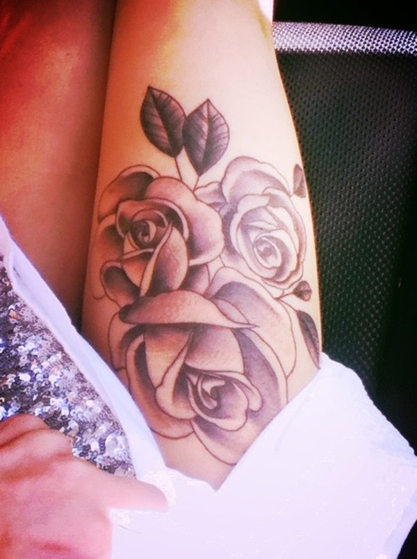 35 desenhos e significados bonitos da tatuagem da rosa 29 