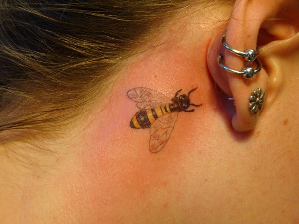 Significados de tatuagem de abelha linda 26 