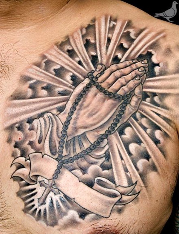 Tatuagem de mão a rezar (7) 