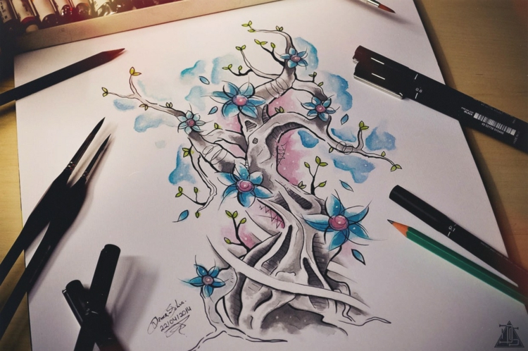 cores asiáticas de árvore tatuada 