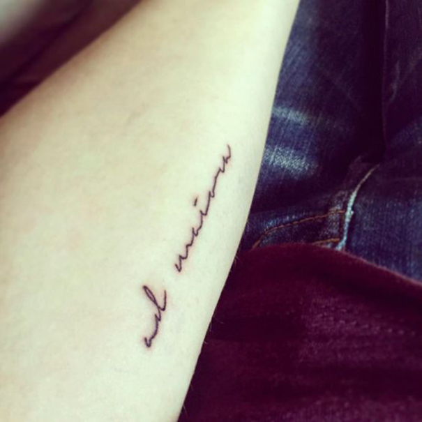 citação tatuagem no braço 