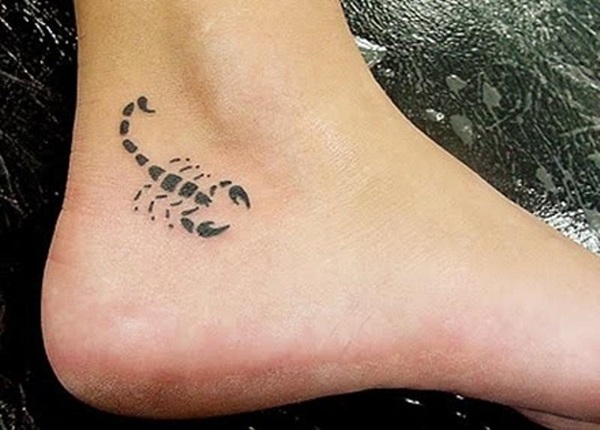 35 tatuagens de escorpião sizzling e seus significados 29 