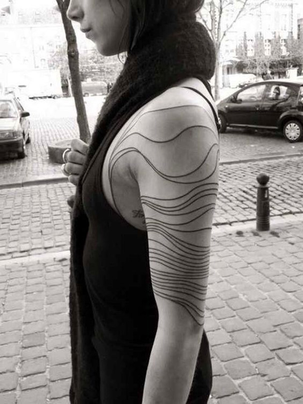 incrível tatuagem abstrata para mulheres 