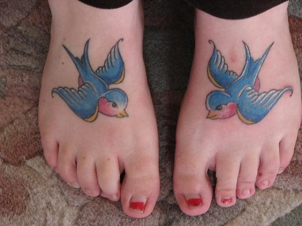 Desenhos de tatuagem de pássaro33 
