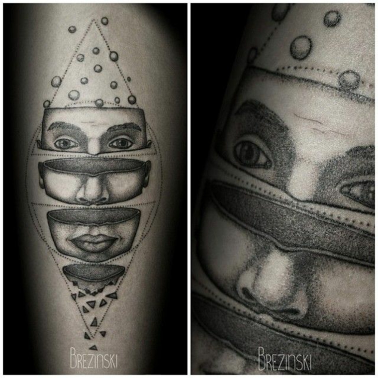 tatuagem por Ilya Brezinski 