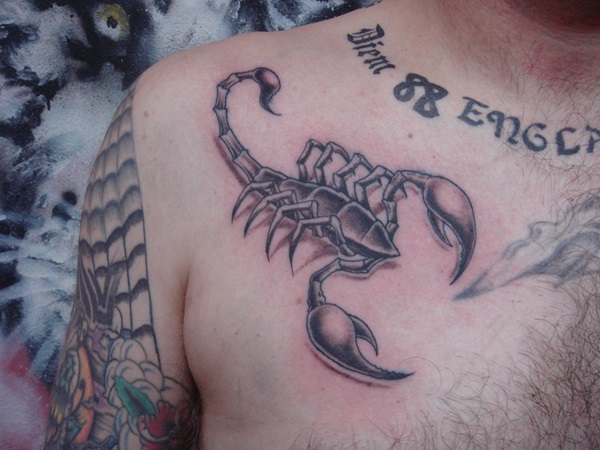 35 tatuagens de escorpião sizzling e seus significados 31 