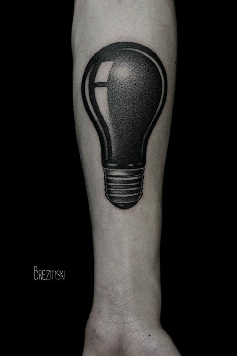 Tatuagem de Ilya Brezinski 