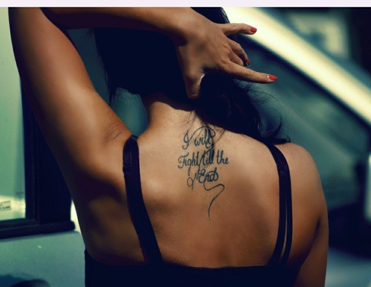 tatuagens-para-mulheres-letras-escrita 