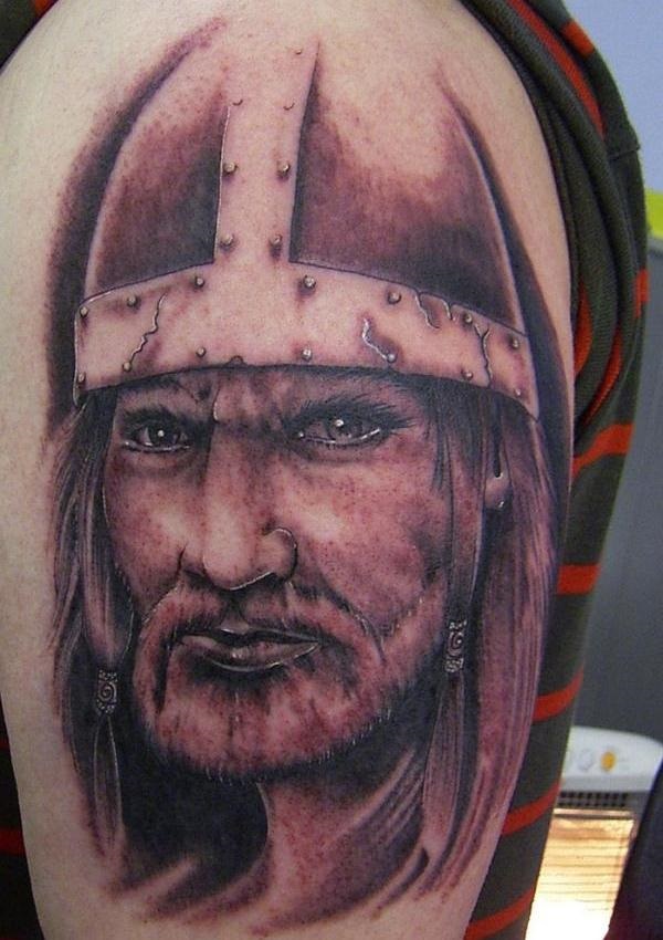 Desenhos e significados do tatuagem Viking audaz 7 
