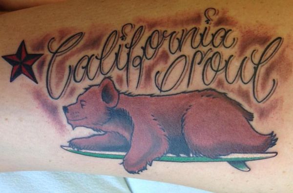 Idéia de tatuagem de urso de Califórnia 
