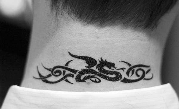Desenhos de tatuagem de dragão para mulheres e homens72 