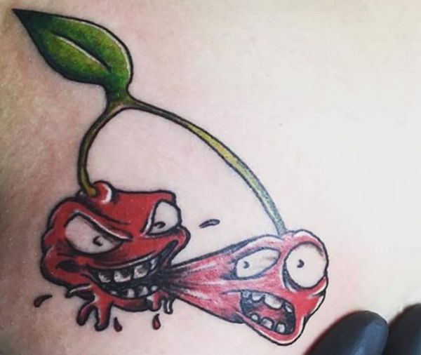 Tatuagem de cereja engraçada 