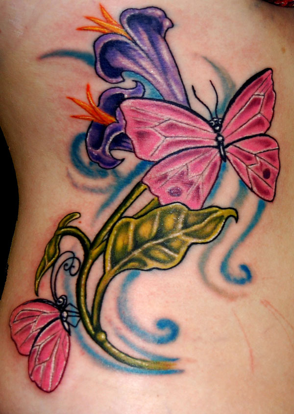 tatuagem de borboleta com flores 18 