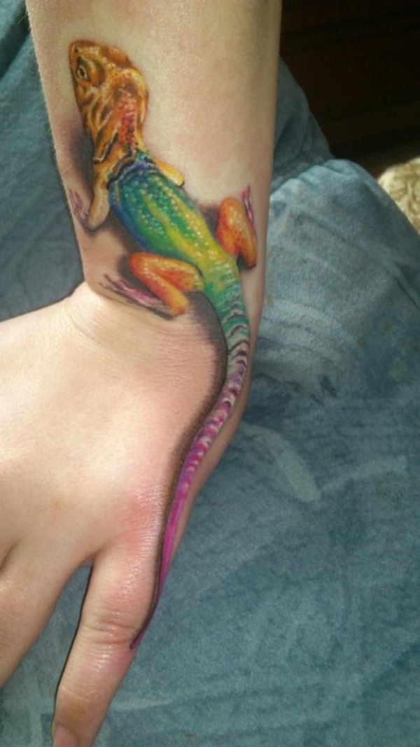Desenhos e significados impressionantes do tatuagem do lagarto 23 